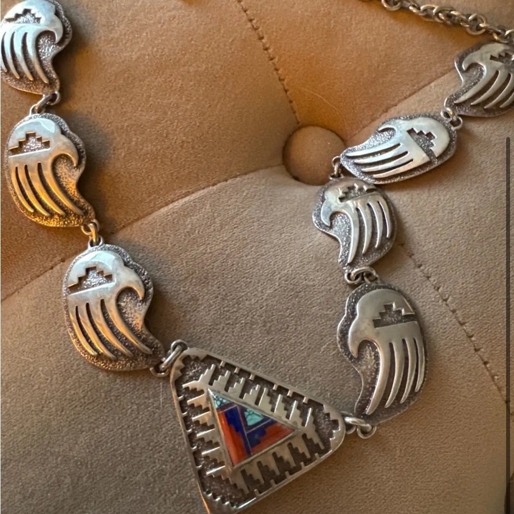 Rick Tolino 28 in Eagle head necklace